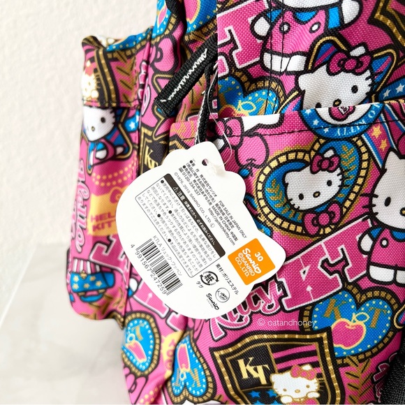 Sanrio Hello Kitty Bow Backpack - Picture 4 of 9